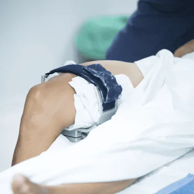 ¿Qué especialista trata la bursitis?